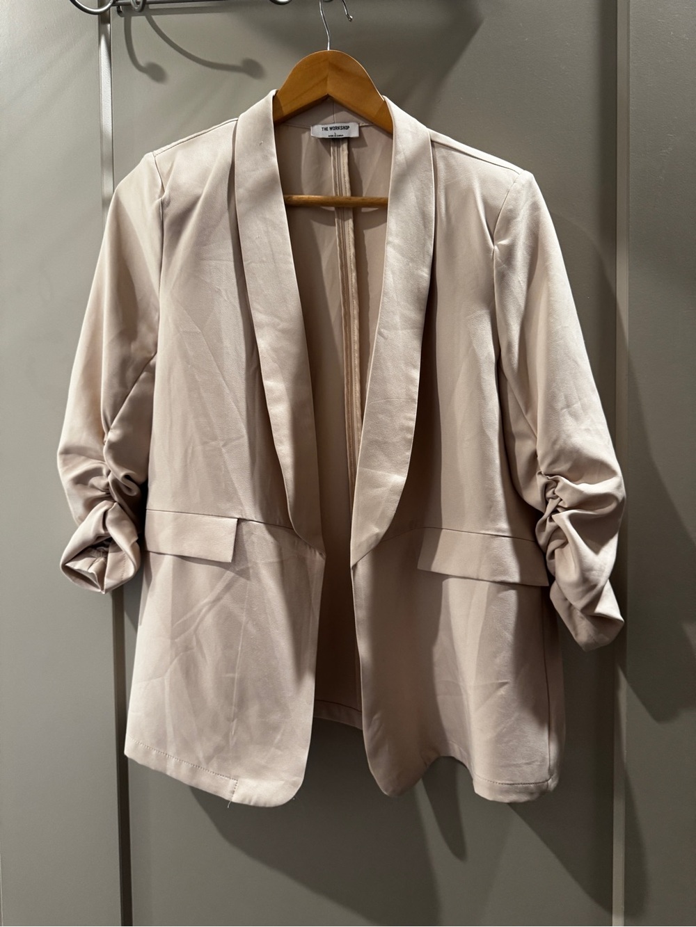 Workshop Republic Clothing Light Beige Open-Front Ruched-Sleeve Blazer